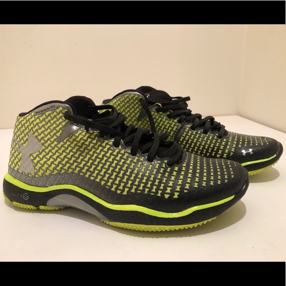 Under Armour Clutchfit MicroG Highlight Sneakers